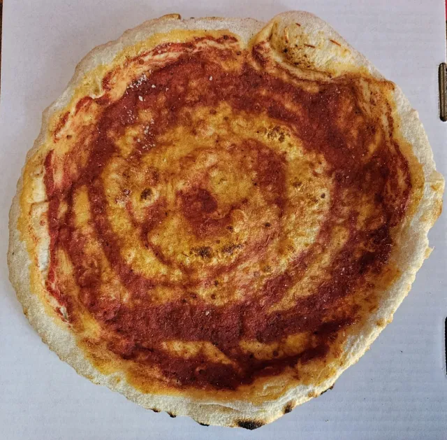 Neapolitan Pizza Bases with Tomato